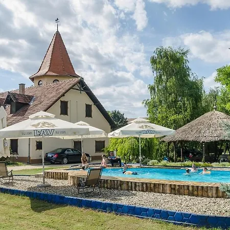 Country House Majkin Salas * Palic