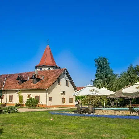 Hétvégi ház Country House Palics