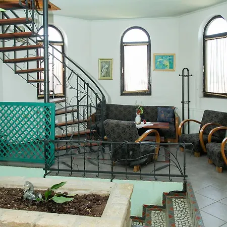 Country house Country House Majkin Salas *